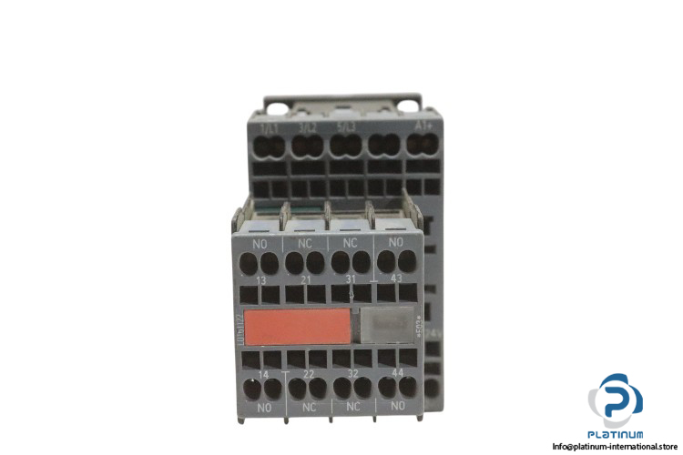 siemens-3RT2017-2BB44-3MA0-power-contactor-(used)-1