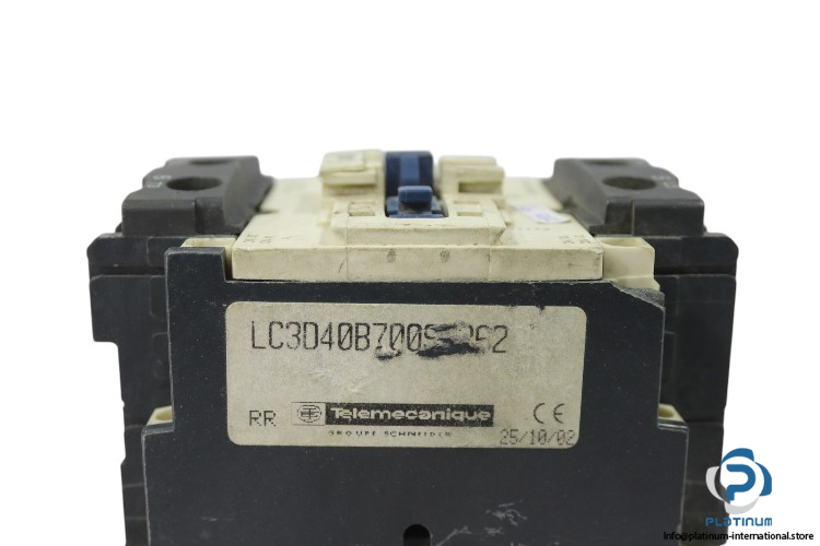 telemecanique-LC1-D4011-contactor-(used)-2