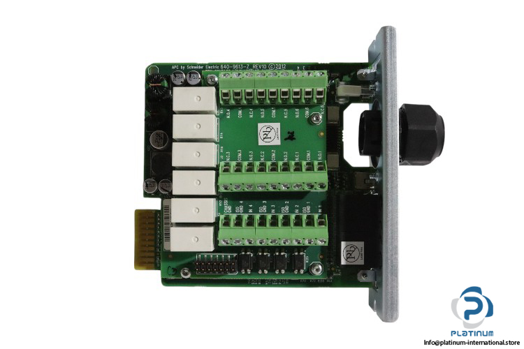 schneider-AP9613-i_o-smartslot-card-(new)-3