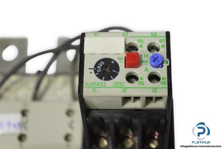 siemens-3UA6800-3F320-500A-overload-relay-(used)-1