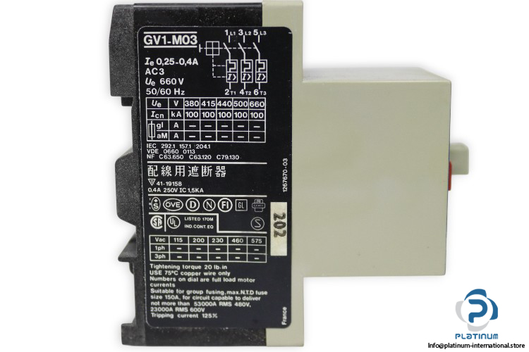telemecanique-GV1-M03-motor-circuit-breaker-(new)-1