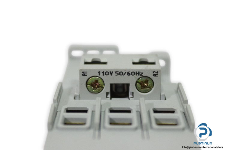 allen-bradley-100-c30kd00-contactor(new)-1