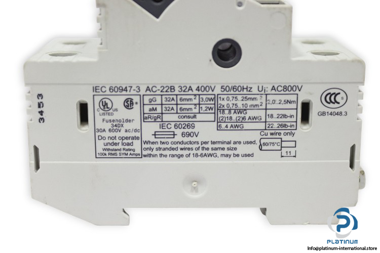 italweber-BCH-2X38-fuse-switch-holder-(Used)-2