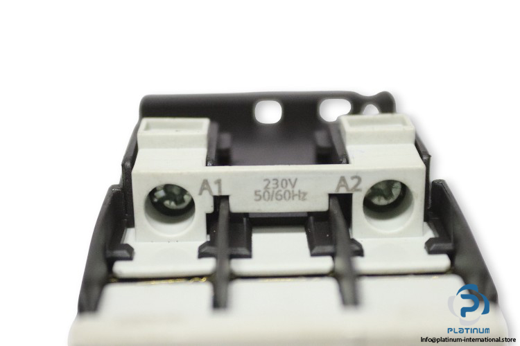 siemens-3rt1024-1al20-contactor(new)-2