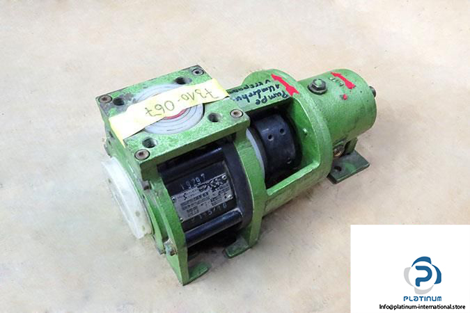 munsch-np40_125-chemical-pump-with-mechanical-seal-3_675x450