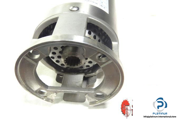 rovatti-4es248-submersible-pump-3_675x450