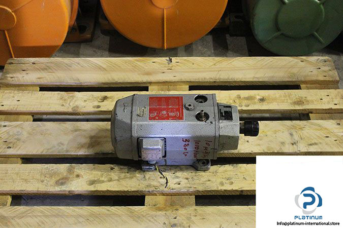 becker-vt-3-10-vacuum-pump-2