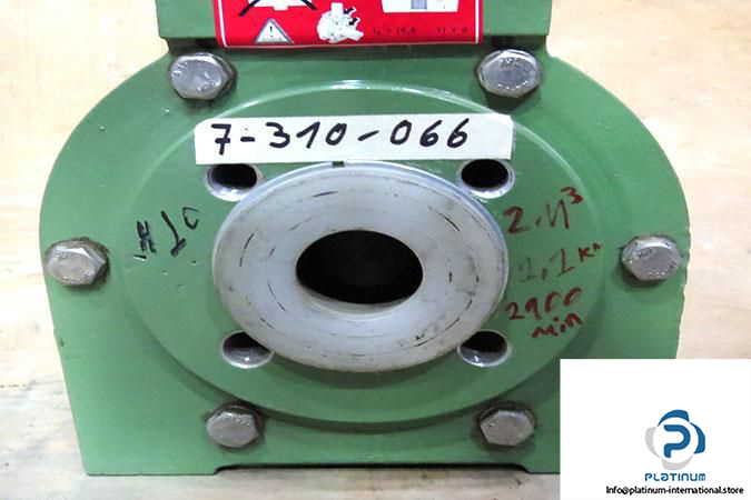 munsch-np25-125-chemical-pump-with-mechanical-seal5_675x450