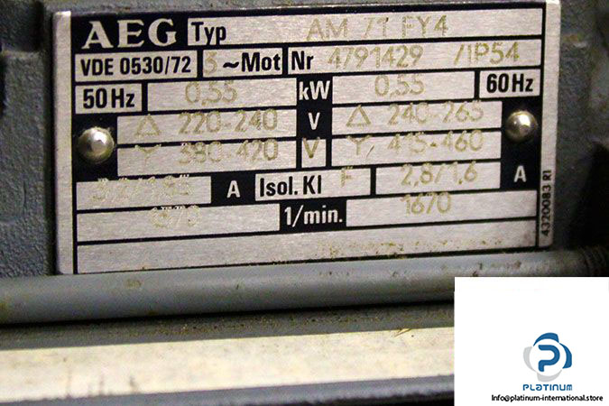 leybold-trivac-s16b-rotary-vane-vacuum-pump-4