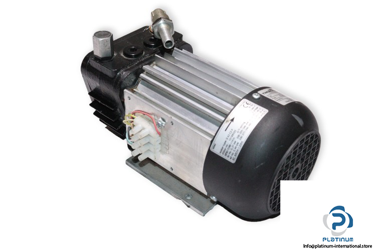 thomas-VTE-8-vacuum-pump-used-1