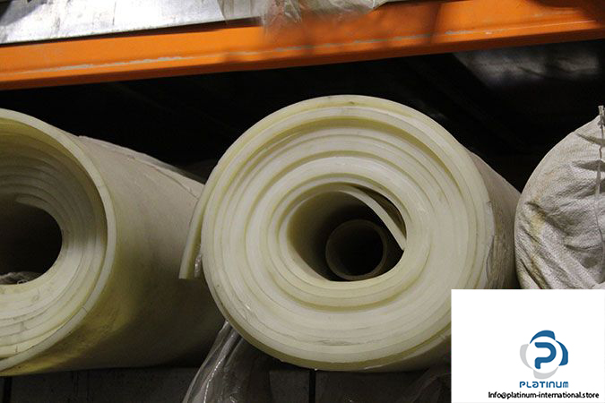 white-rubber-5