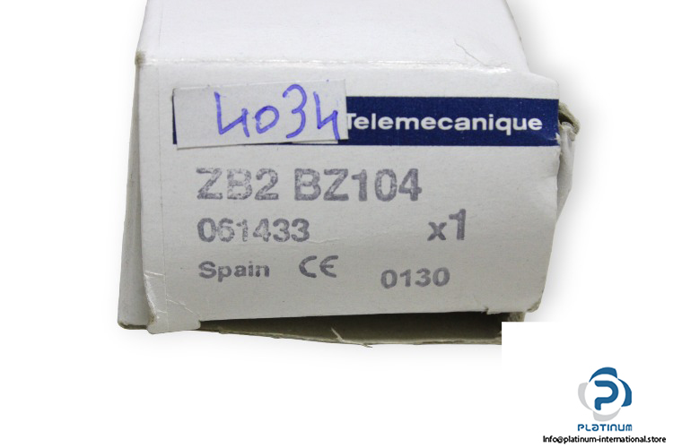 telemecanique-zb2-bz104-body-for-control-button-new-2