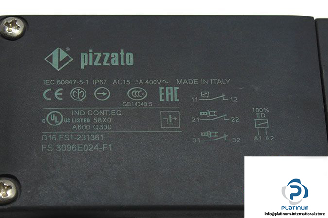 pizzato-fs-3096e024-f1-safety-switch-with-lock-2
