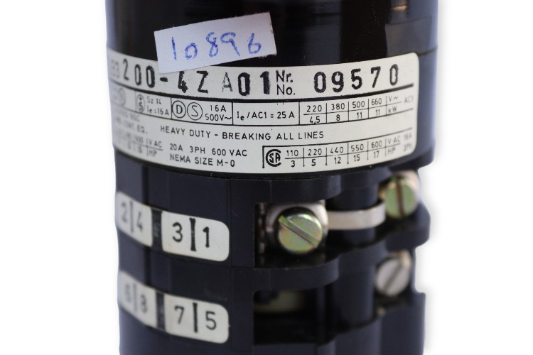 siemens-3LB3-200-4ZA01-selector-switch-(New)-2