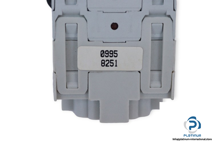 sprecher-schuh-LA-2-12-8251-cam-switch-body-(New)-3
