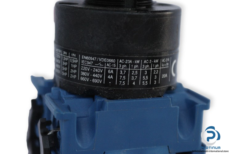 kraus---naimer-CH10-A007-624-FT2-voltmeter-switch-(new)-4