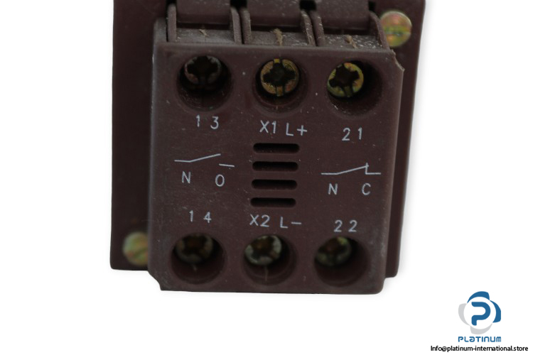 ge-077PLM11D0-illuminated-pushbutton-(new)-2