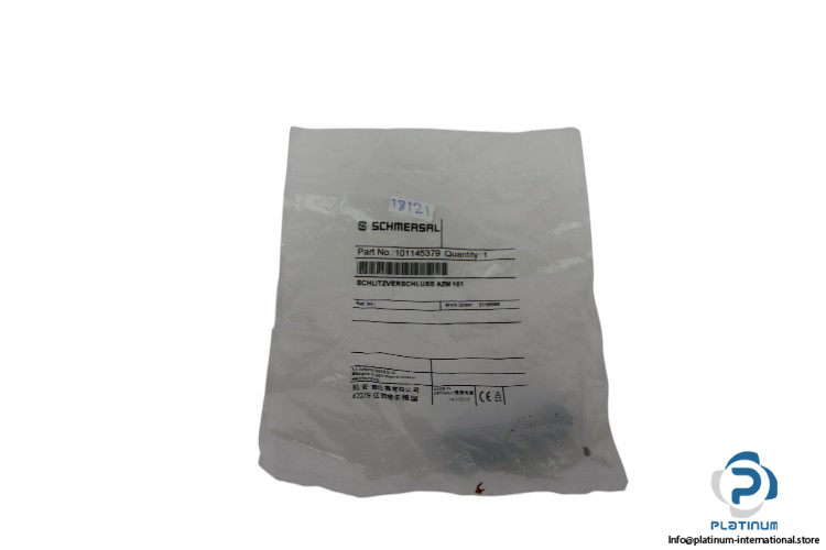 schmersal-AZM-161-101145379-slot-sealing-plug-(new)-1