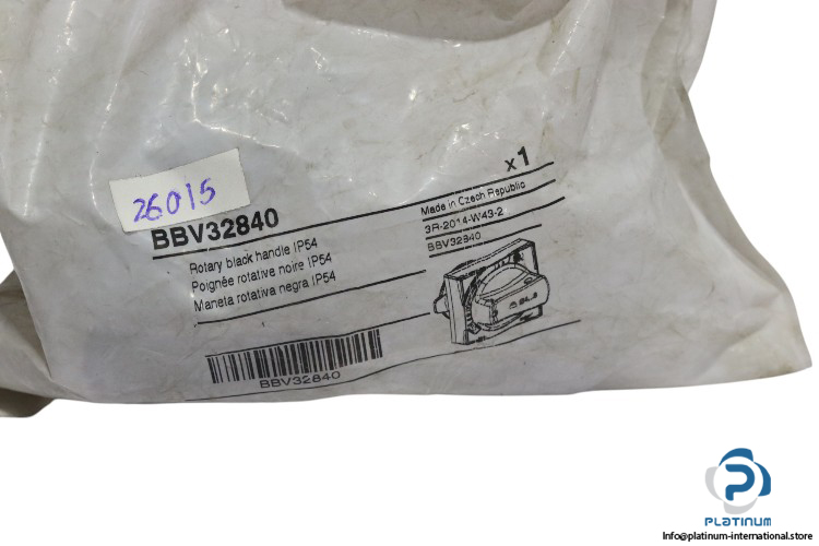 schneider-electric-bbv32840-rotary-handle(new)-1