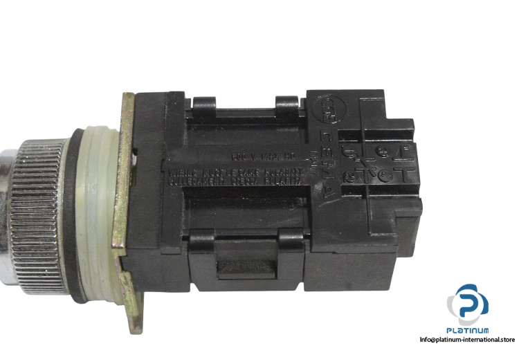 cema-100-SBV1-switch-(new)-2