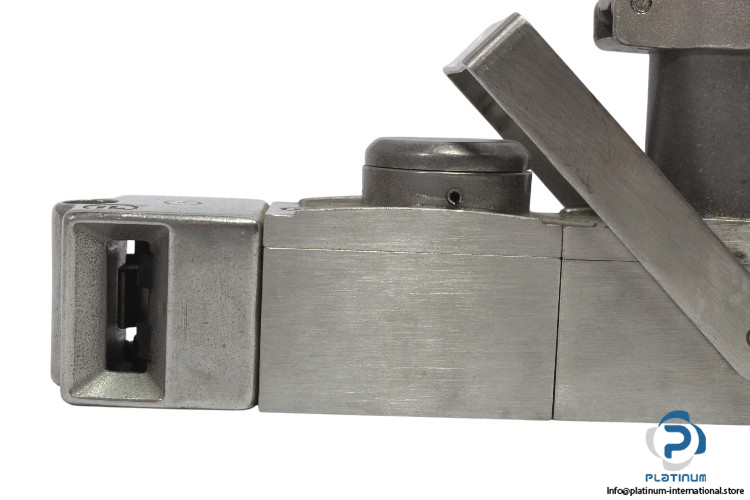 fortress-EXPHLISSGEEKLTAT401-interlock-system-(new)-3