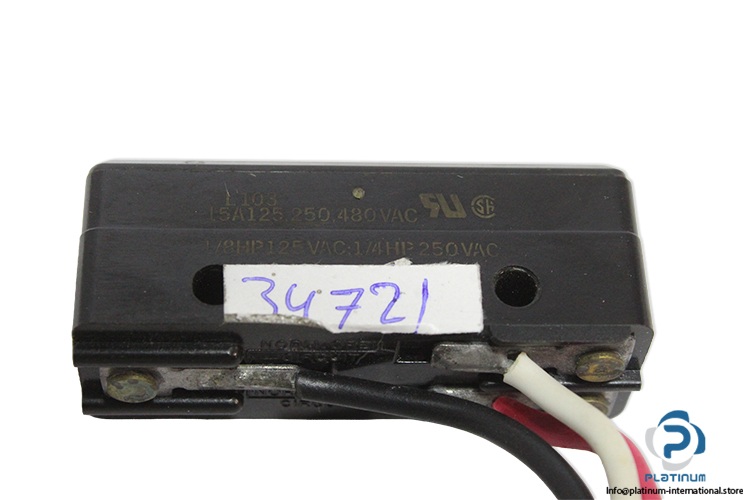 microswitch-L103-micro-switch-(Used)-1
