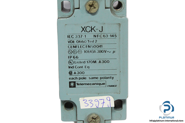 telemecanique-XCK-J404-limit-switch(new)-1