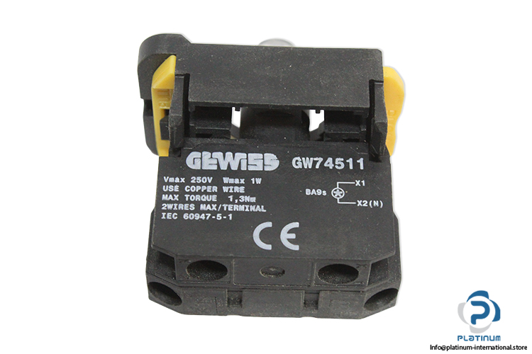 schneider-xb4bw33m5-illuminated-push-button(new)-1