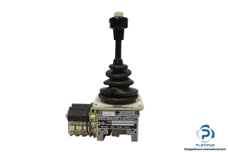 spohn-burkhardt-ns0-33fnvrh-4200.4200-multi-axis-joystick-controller(used)-1