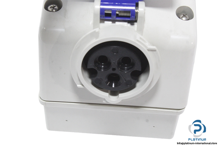scame-563.1683-interlocked-socket-(New)-3