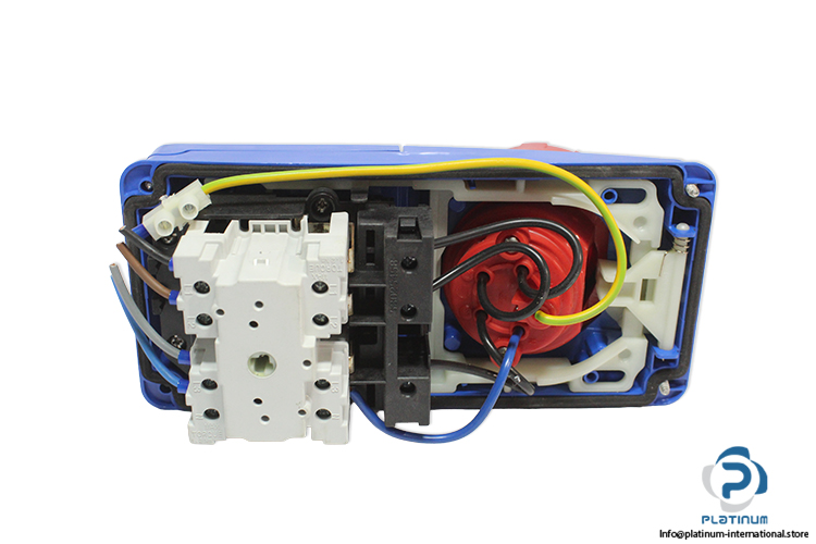 gewiss-GW-66-331N-socket-outlet-(New)-4