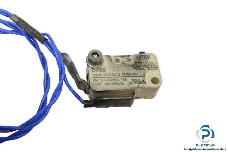 cherry-D45X-micro-switch-(Used)-1