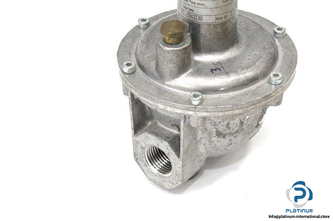 krom-schroder-gbf-15-r02-gas-pressure-regulator-2