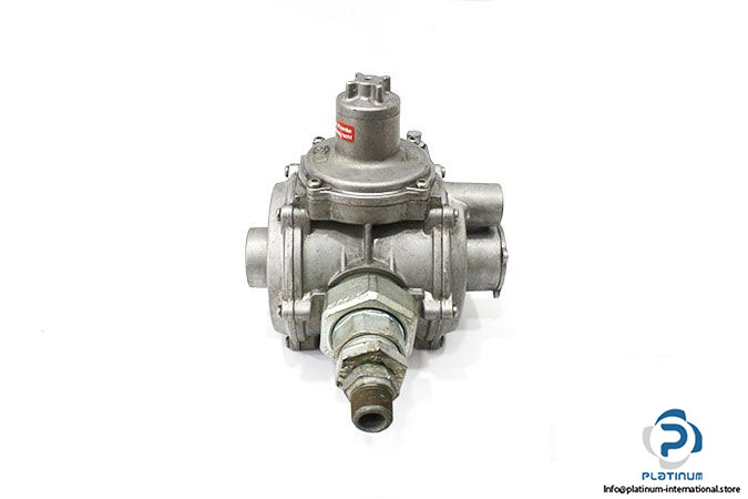 rma-rmv-25-2142-regulator-3