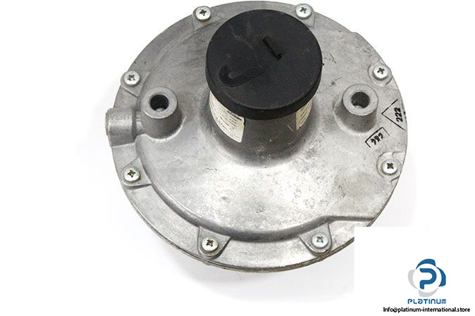 krom-schroeder-gdj-40r04-0-gas-pressure-regulator-3