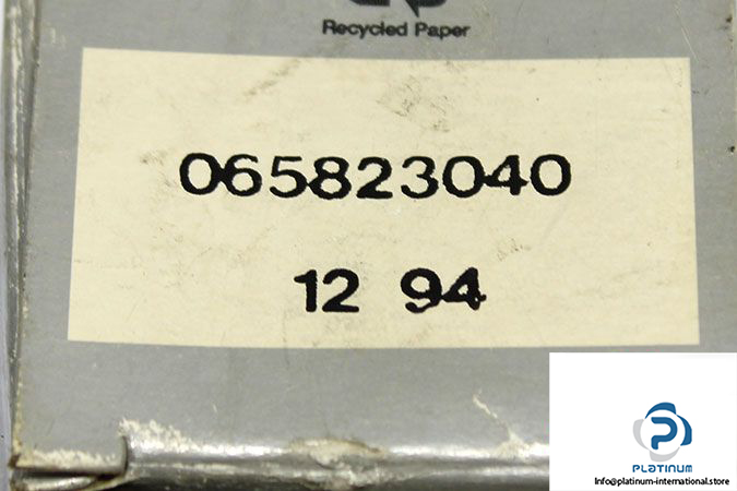 rexroth-star-065823040-compact-linear-bushing-2
