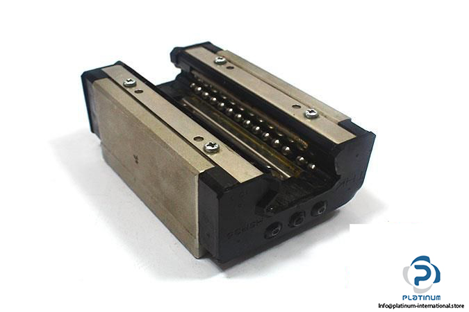 thk-hsr35r-linear-bearing-block3_675x450