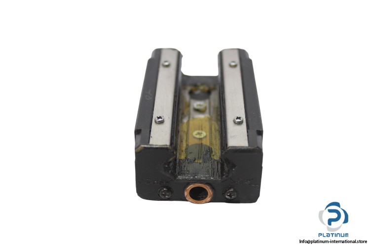 thk-HSR20YR1SS-linear-bearing-block-used-1