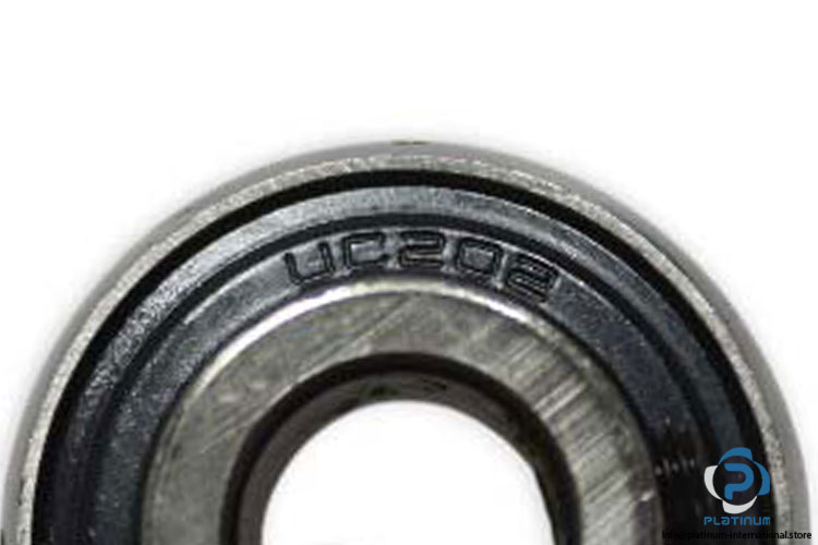 UC-202-insert-ball-bearing-(new)-(carton)-1