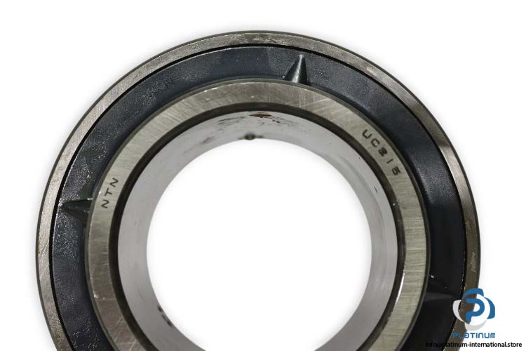ntn-UC-215-radial-insert-ball-bearing-(new)-2