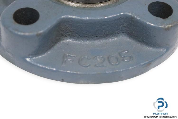 tr-UCFC205-round-flange-ball-bearing-unit-new-1
