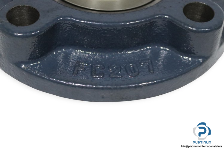 koyo-UCFC-207-J-round-flange-ball-bearing-unit-new-carton-1