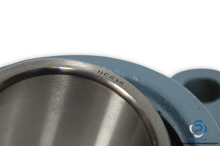 nachi-UCFL-214-oval-flange-ball-bearing-unit-new-carton-1