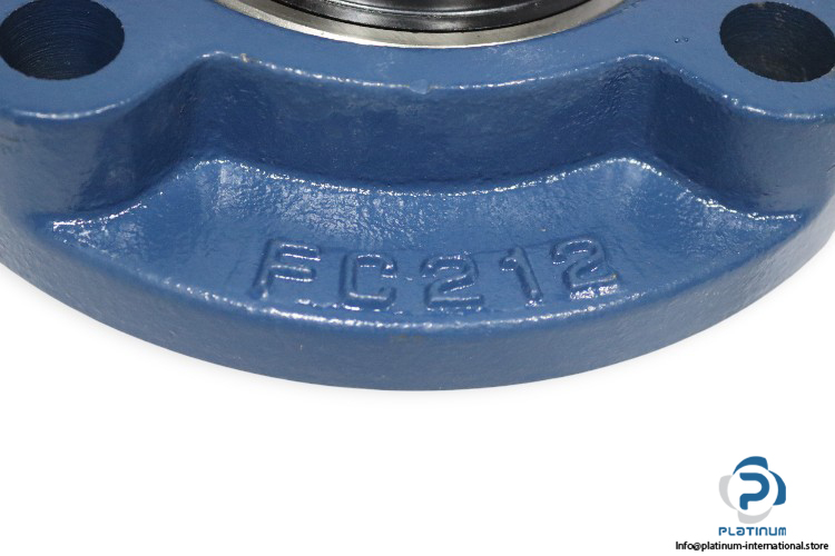 fs-UCFC-212-round-flange-ball-bearing-unit-new-carton-1