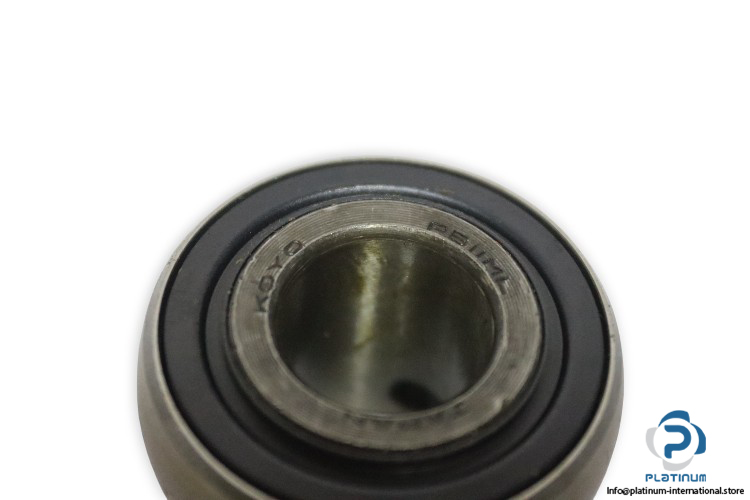 koyo-PF11ML-three-bolt-round-flange-unit-(new)-(carton)-3