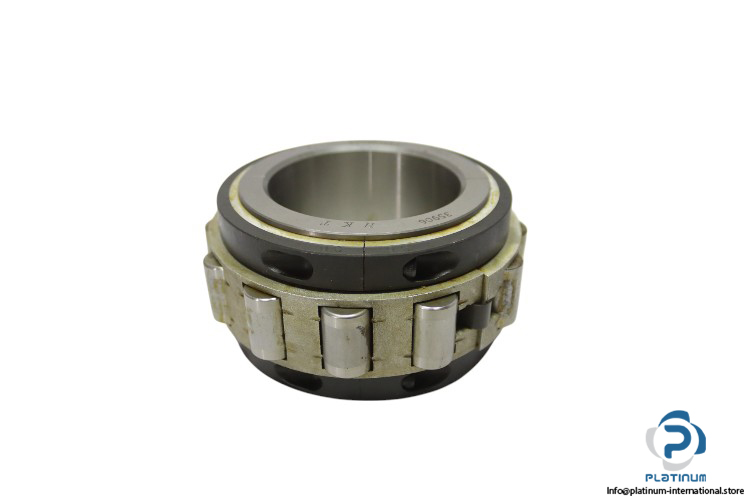 hkt-100M70B-split-roller-bearing-new-carton-1