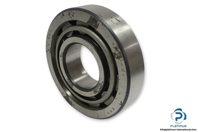 fag-NU-413-cylindrical-roller-bearing-(used)-1