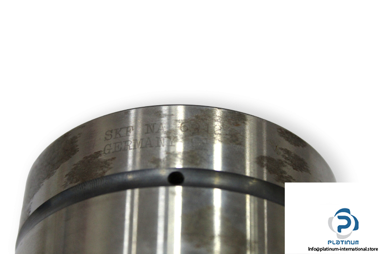 skf-na6912-needle-roller-bearing-1