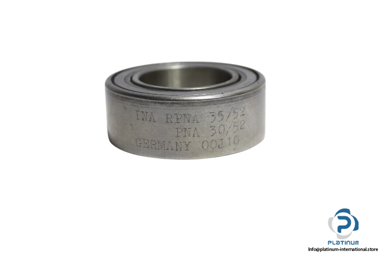 ina-PNA-30_52-self-aligning-needle-roller-bearing-used-1