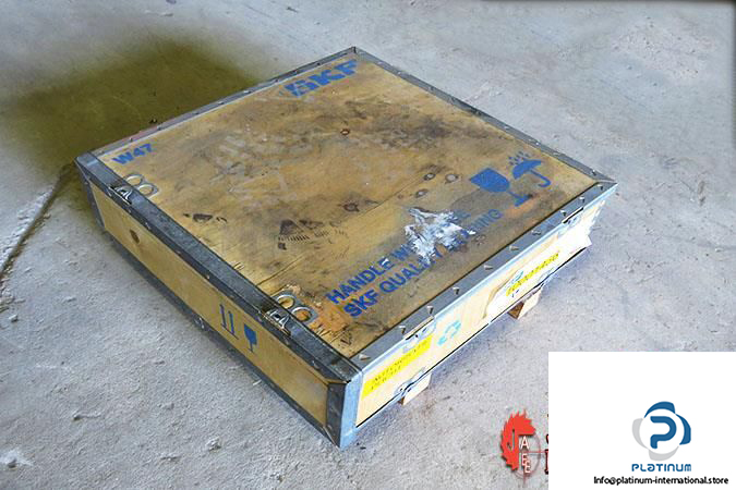 skf-29356-e-spherical-roller-thrust-bearings3_675x450